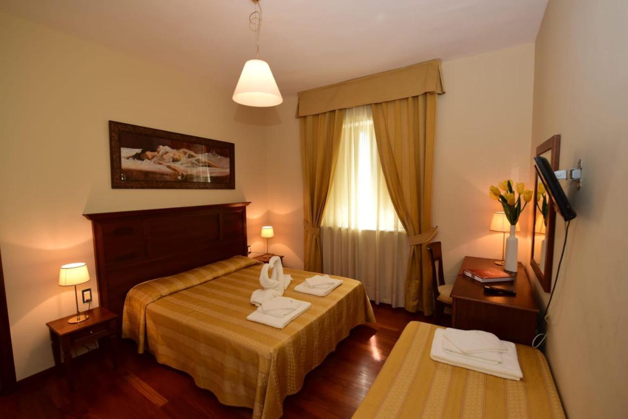 Albergo La Locanda Degli Apolidi Atena Lucana Dış mekan fotoğraf